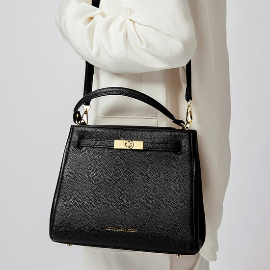 VICTORIA HYDE Victoria III handbag in black - Image 3