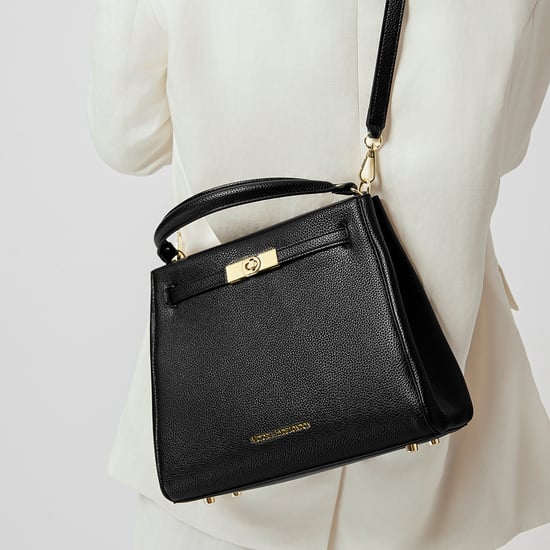 VICTORIA HYDE Victoria III handbag in black - Image 6