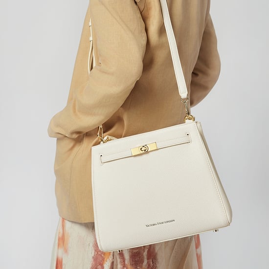 VICTORIA HYDE Victoria III handbag in Moonlight White - Image 6