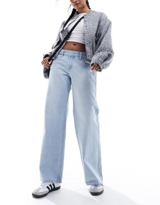 Hollister low rise relaxed baggy jean in light wash blue - Image 3