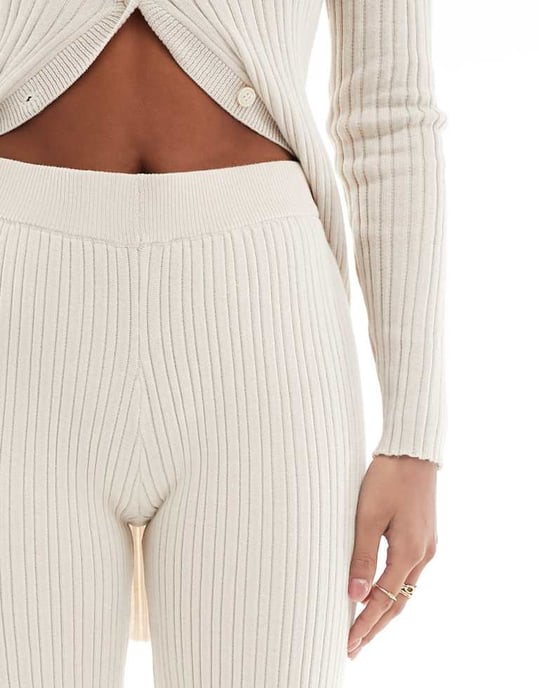 ONLY Petite loose fit knitted trouser co-ord in beige-Neutral - Image 4