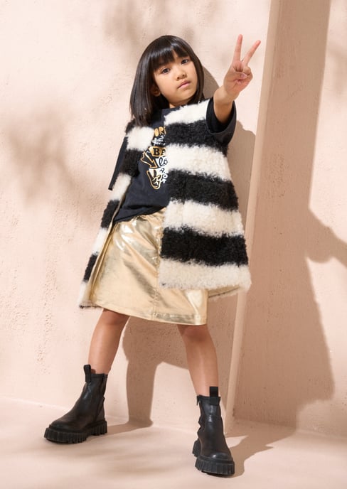 Mari Black Stripe Fur Gilet - Image 2