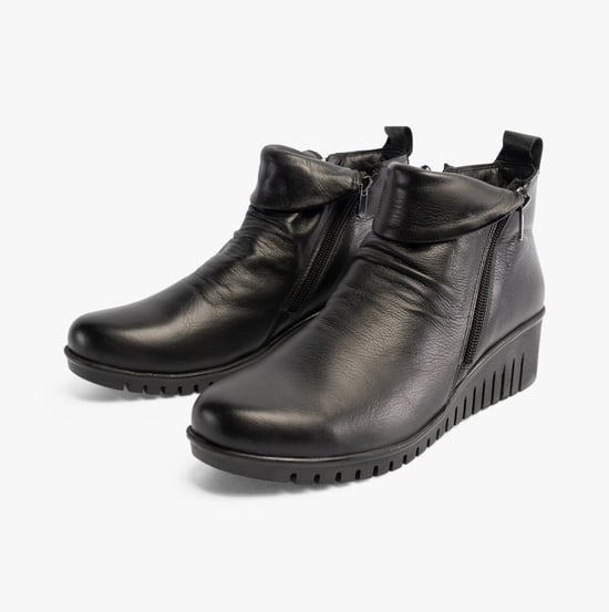 Lotus CORDELIA Womens Boots Black - Image 2