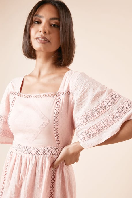 Embroidered Front Angel Sleeve Midi Dress - Image 2