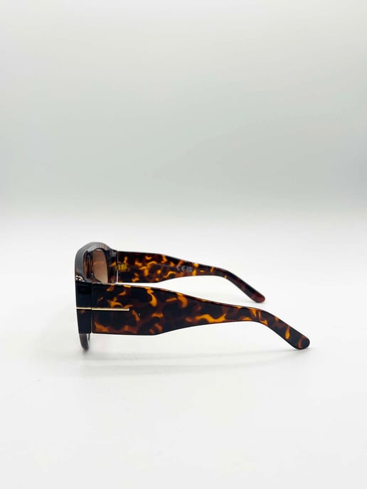 Oversized Rounded Tortoiseshell Sunglasses - Image 5