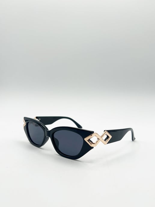 Cat-Eye Diamond Infinity Sunglasses in Black - Image 3