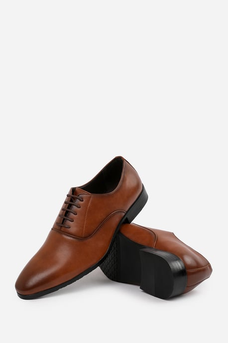 Wheres That From Mens 'Michael' Oxford Lace Up Work Dress Shoes - Image 5
