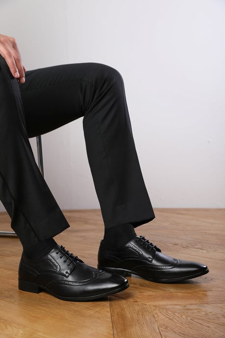Wheres That From Mens 'Dominic' Lace Up Derby Textured Formal Dress Work Shoes - Image 4