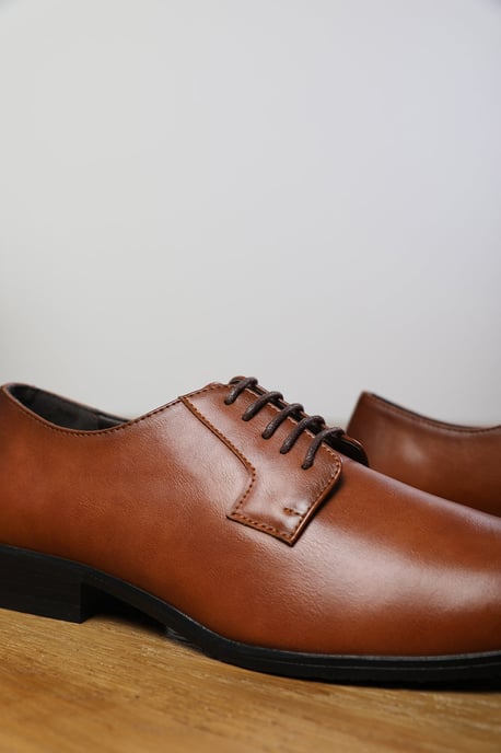Wheres That From Mens 'Elliot' Lace Up Derby Formal Dress Work Shoes - Image 3
