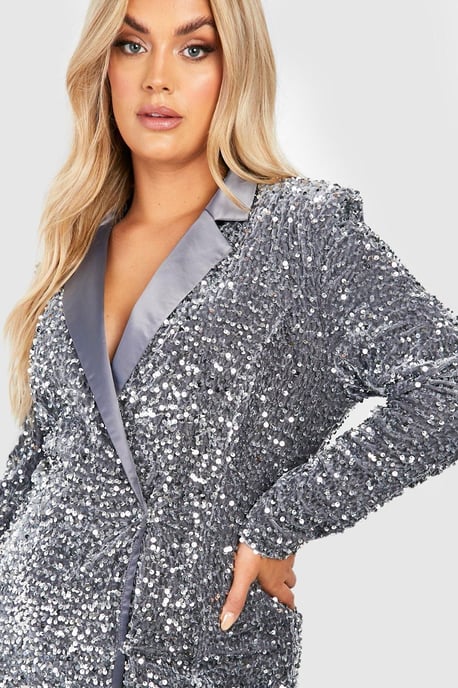 Plus Velvet Sequin Wrap Blazer Dress - Image 4