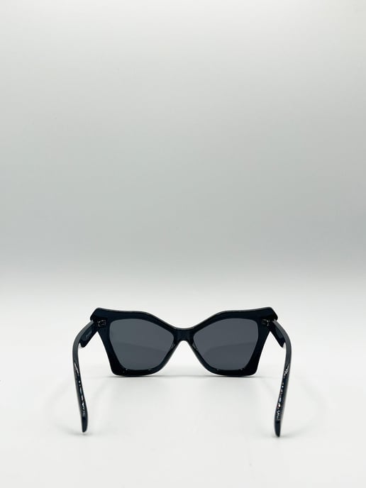 Oversized Cat-Eye Sunglasses in Black - Image 6