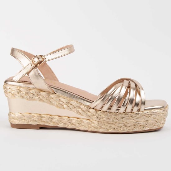 Montevita Sandalen Met Een Sleehak Salia4 Goud - Image 1