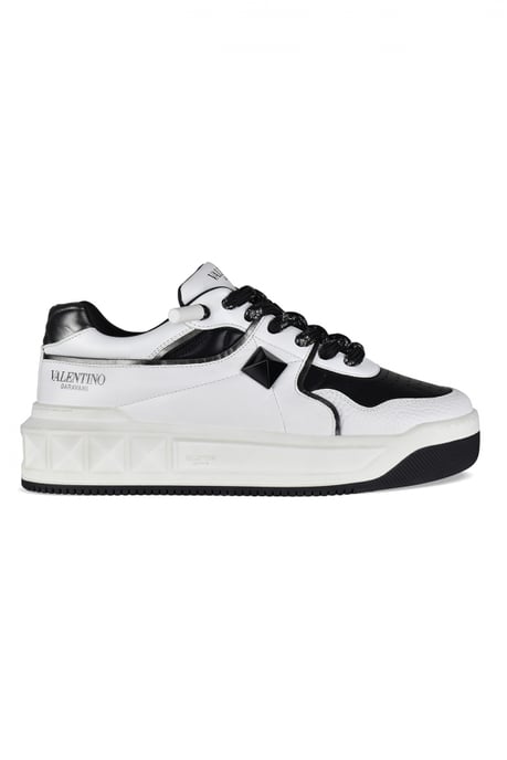 Valentino Garavani Sneakers One Stud XL White - Image 1