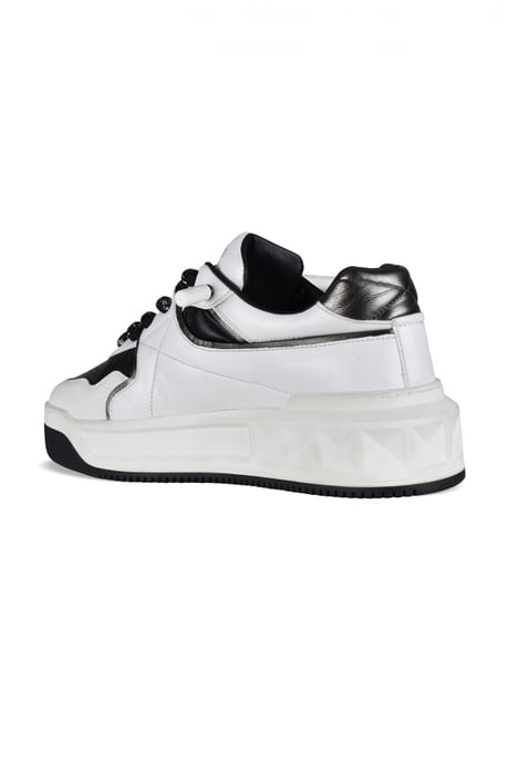 Valentino Garavani Sneakers One Stud XL White - Image 3