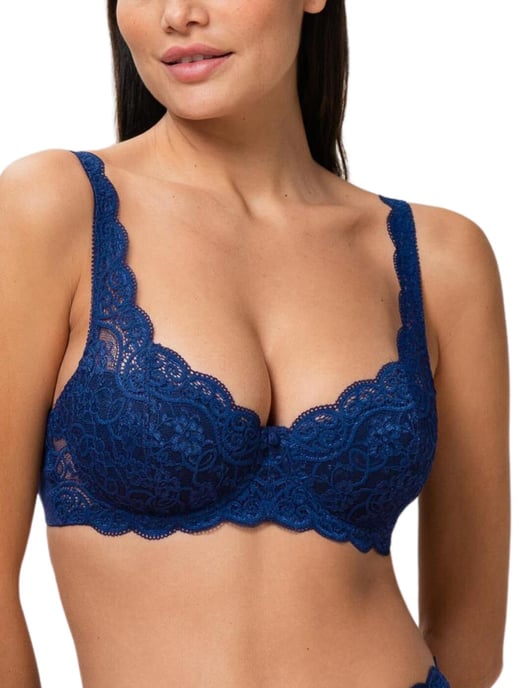 Triumph Amourette 300 Padded Bra - Image 3
