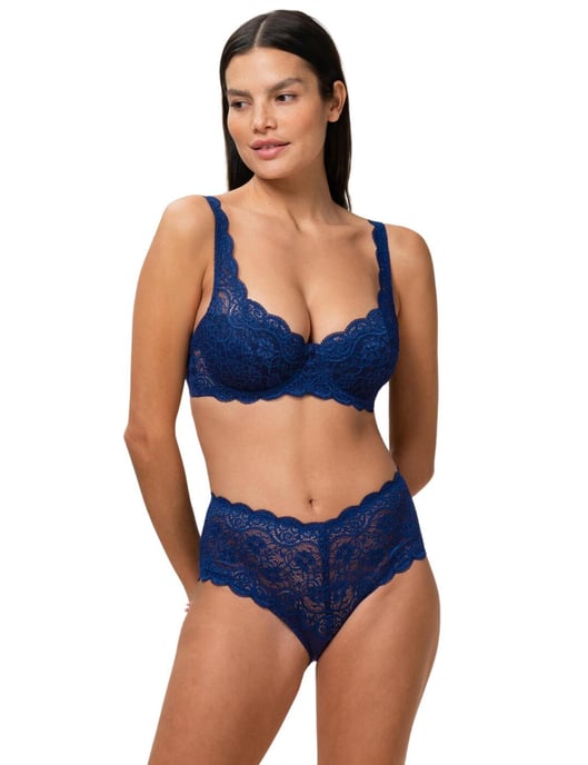 Triumph Amourette 300 Padded Bra - Image 5