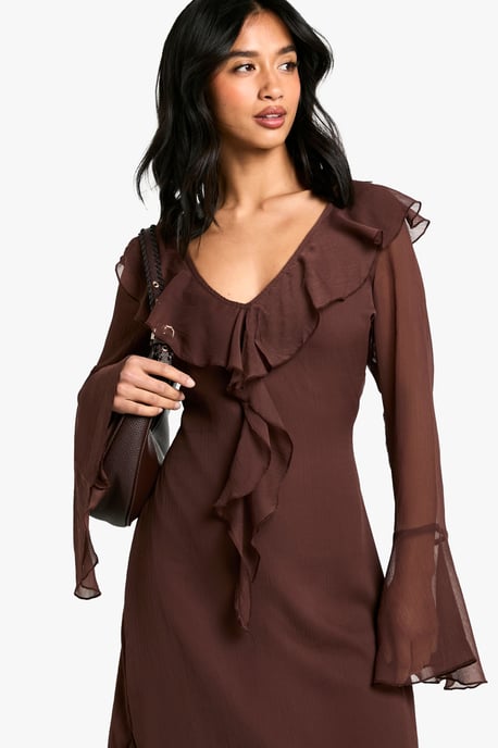 Petite Ruffle Flare Sleeve Belted Chiffon Maxi Dress - Image 4