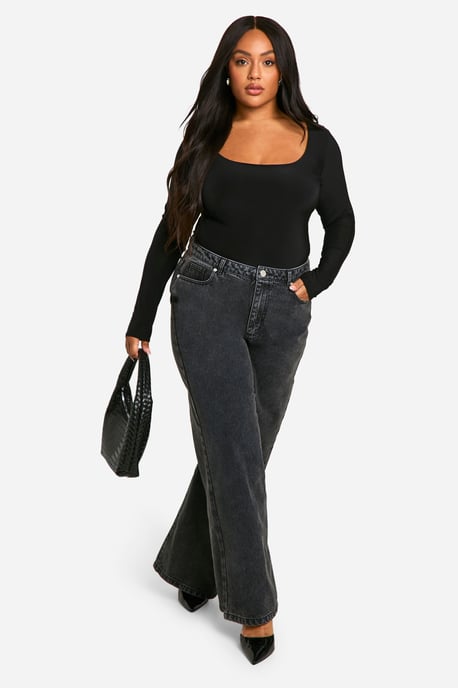 Boohoo Basics Plus Double Layer Slinky Scoop Bodysuit - Image 3