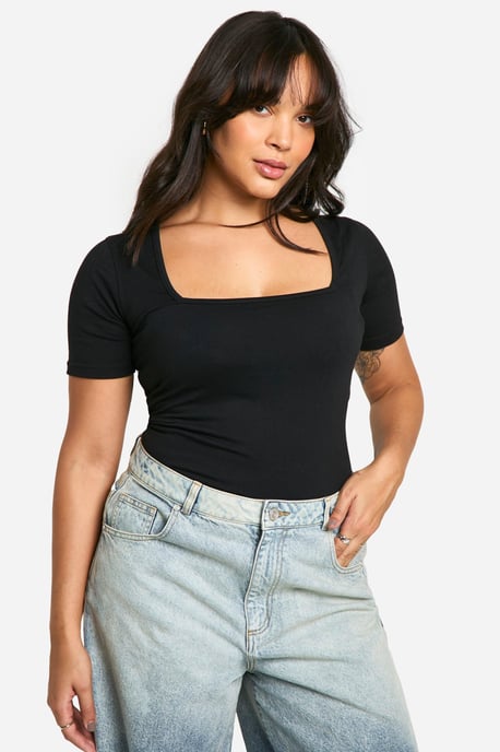 Boohoo Basics Plus Cotton Square Neck Short Sleeve Bodysuit - Image 4