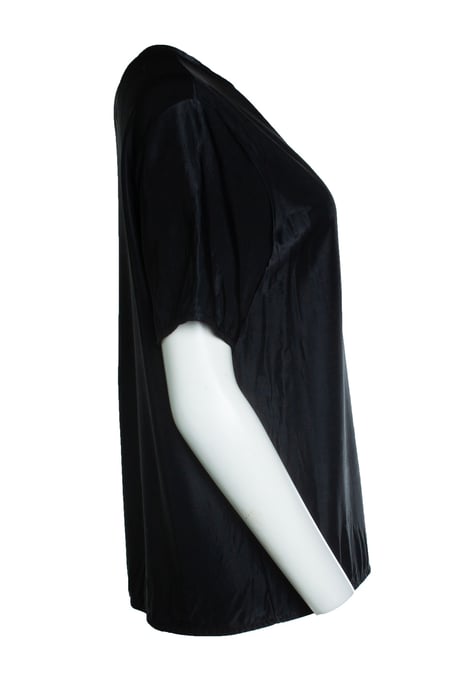 black shiny short sleeve top - Image 4
