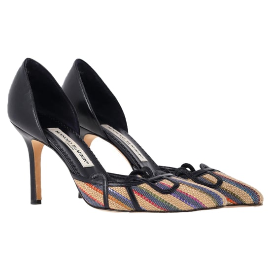 Manolo Blahnik Puntige Pumps in Multicolor Raffia - Image 4