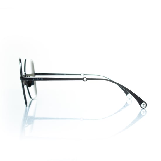 butterfly sunglasses in black - Image 6