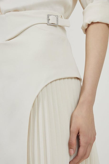 Tailored Buckle Detail Pleated Mini Skirt - Image 3