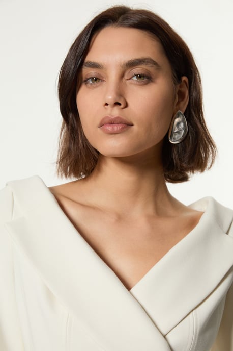 Compact Stretch Tailored Assymetric Peplum Jacket - Image 3
