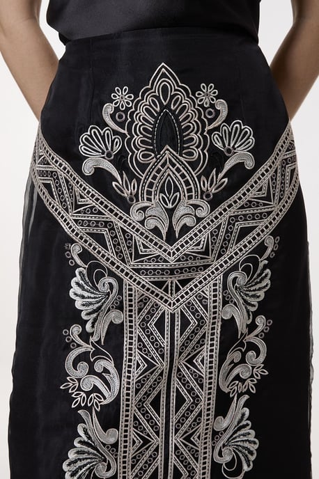 Embroidered Organdie Woven Midi Skirt - Image 2