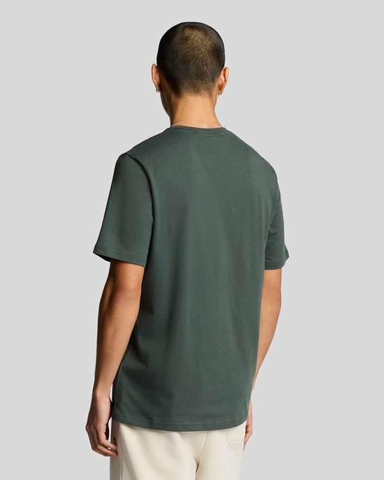 Diepgroen T-shirt met Lyle & Scott-logo op de borst - Image 3