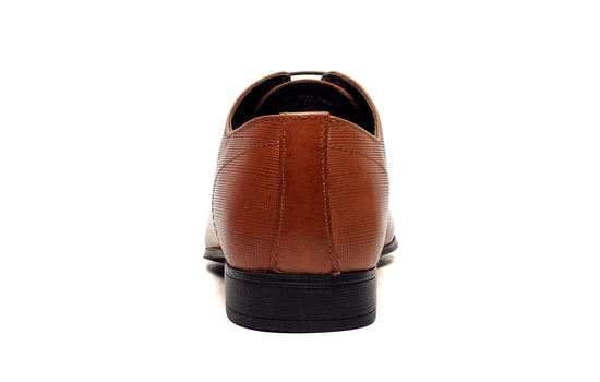 Red Tape Leather Bright Emboss Mens Oxford Shoes - Image 3