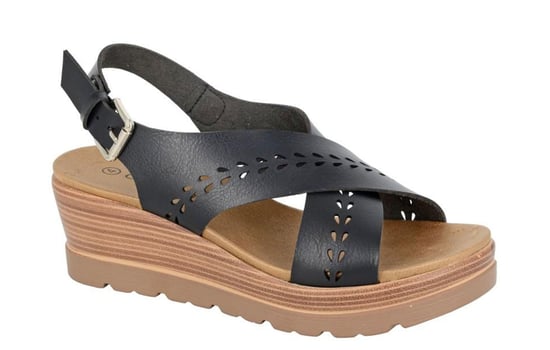 Cipriata Gavina Womens - Image 1