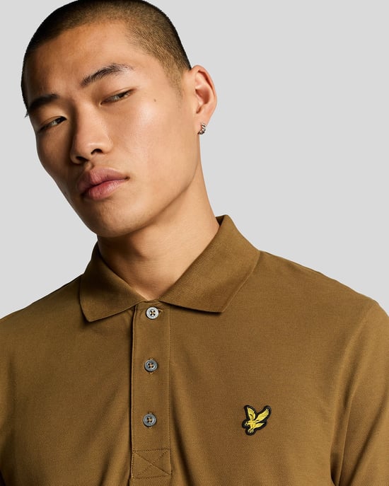 Lyle & Scott Branded Chest Logo Wild Nettle Brown pikétröja - Image 4