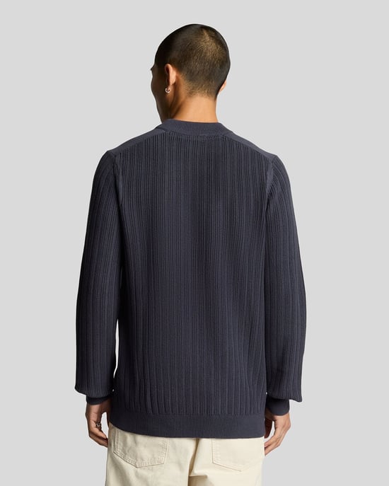 Lyle & Scott effen marineblauwe nachttrui met geribbelde halslijn - Image 3