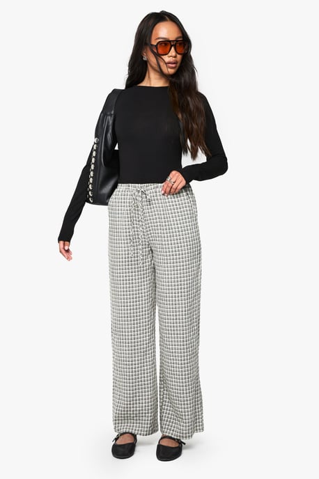 Boohoo Basics Longline Long Sleeve Crew Neck Top - Image 3