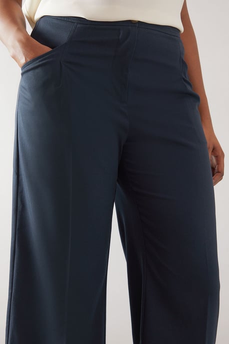 Wide Leg Pleat Detail Trouser - Image 4