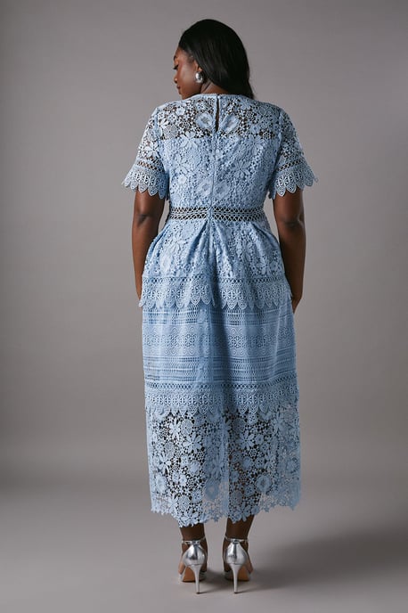 Plus Short Sleeve Lace Midi Dress - Image 4