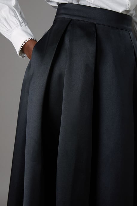 Twill Full Volume Skirt - Image 4