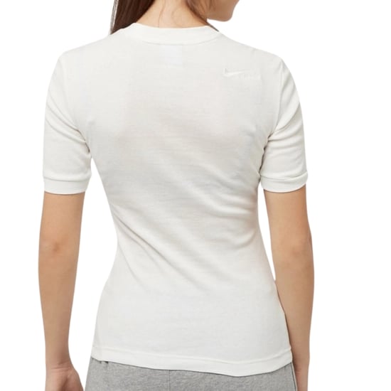 Nike Scrunched Front vit sport T-shirt - Image 2