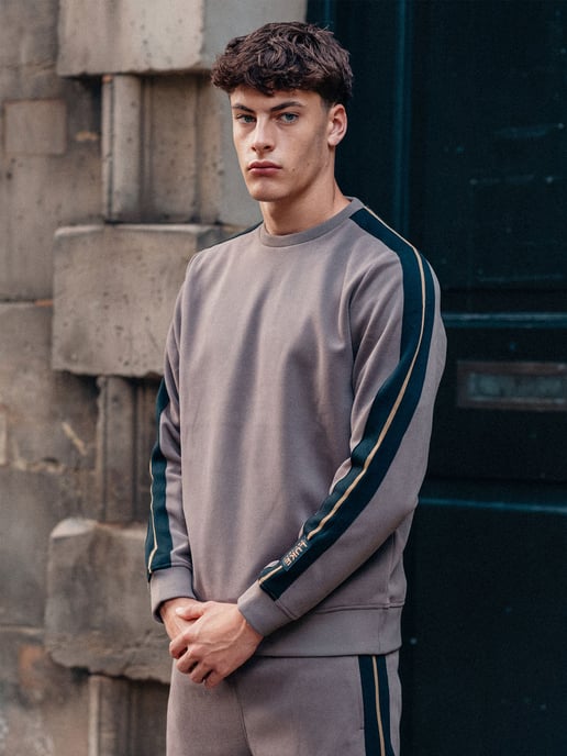 Luke 1977 Men's Massachusetts Tape Detail Sweatshirt in Brown - Image 5