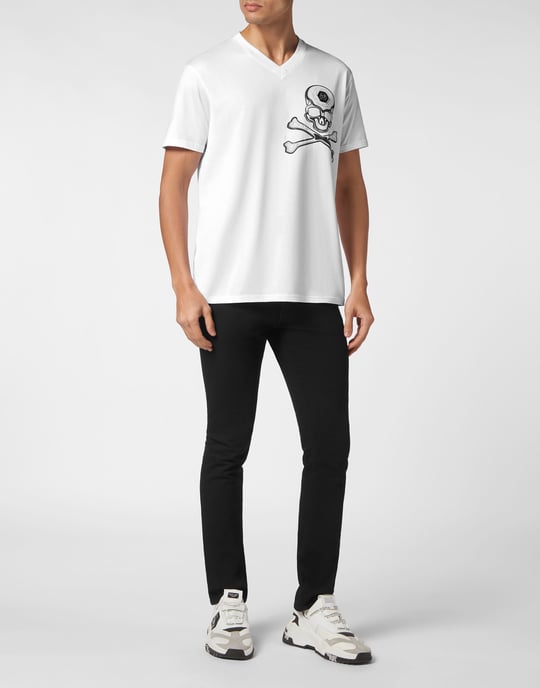 T-shirt med V-ringning Skull&Bones - Image 4