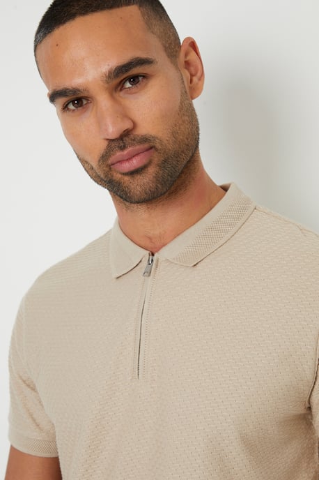 Stone Textured Cotton Quarter Zip Polo Shirt - Image 4