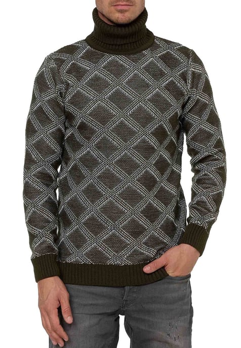 Coarse knit with check pattern Turtleneck sweater - Image 4
