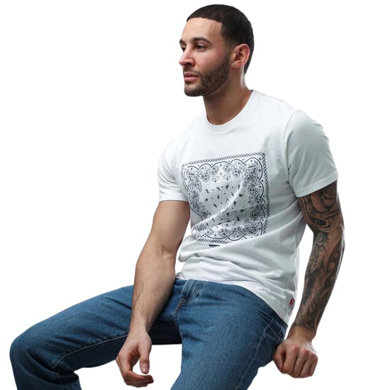 Levis Heren Bandana Print Crew Hals T-shirt (Wit) - Image 3