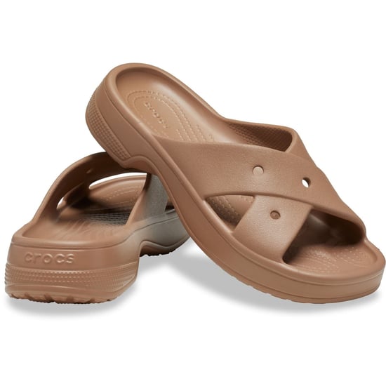 Crocs Classic Cross Strap Thermoplastische Sandalen Voor Dames In Melkchocoladebruin - Image 3