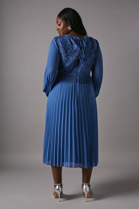 Plus Lace Insert Long Sleeve Pleat Dress - Image 4