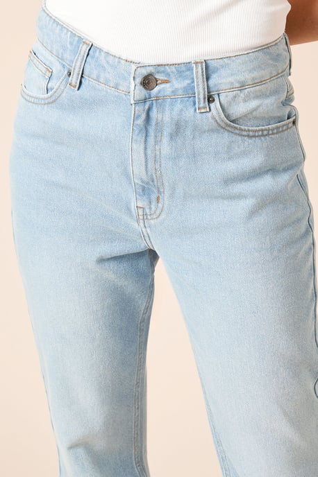 Straight Jean With Turn Up - Image 4