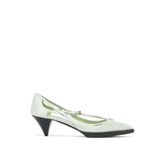Prada Cut-Out Satijnen Pumps - Image 1