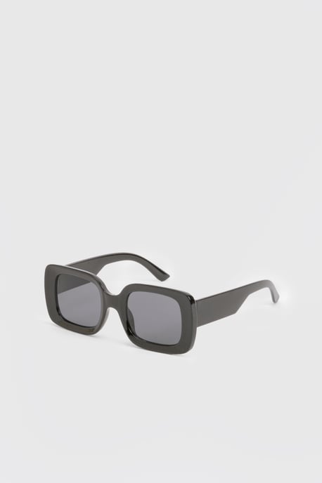 Black Frame Sunglasses - Image 2