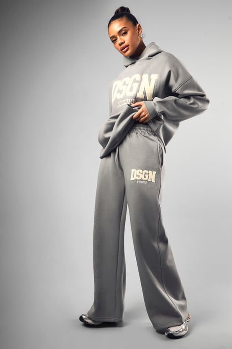 Dsgn Collegiate Towelling Slogan Straight Leg Jogger - Image 3
